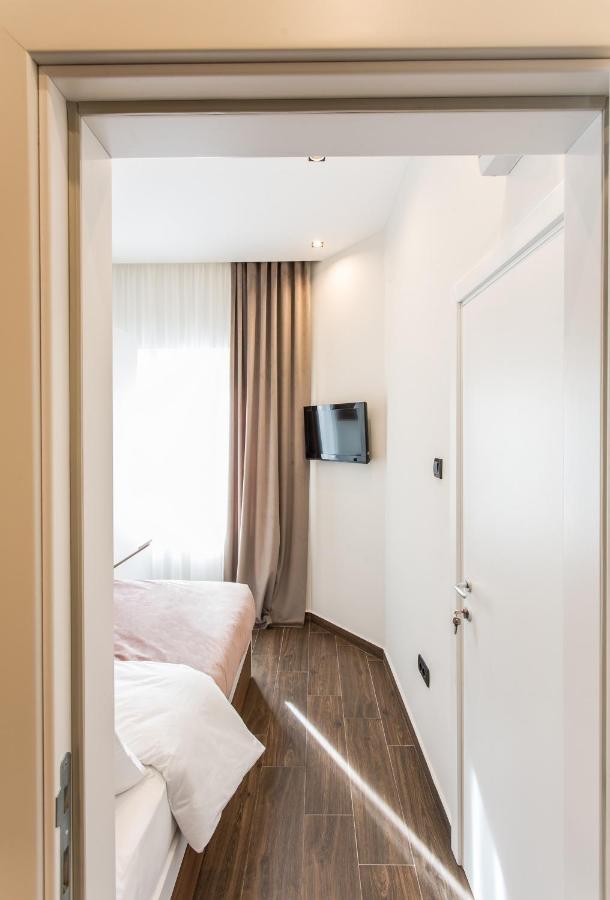 Sacher Apartments Nisz Zewnętrze zdjęcie