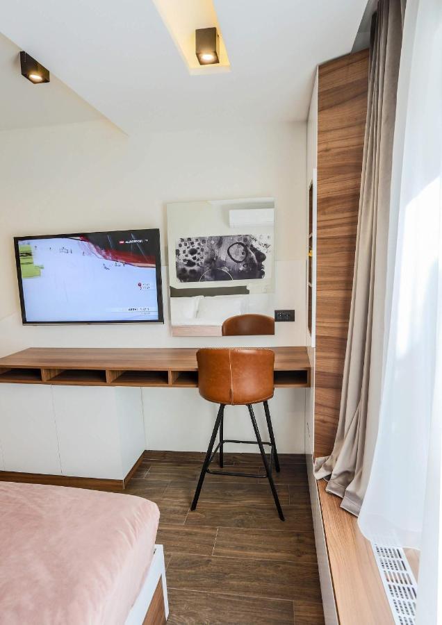 Sacher Apartments Nisz Zewnętrze zdjęcie
